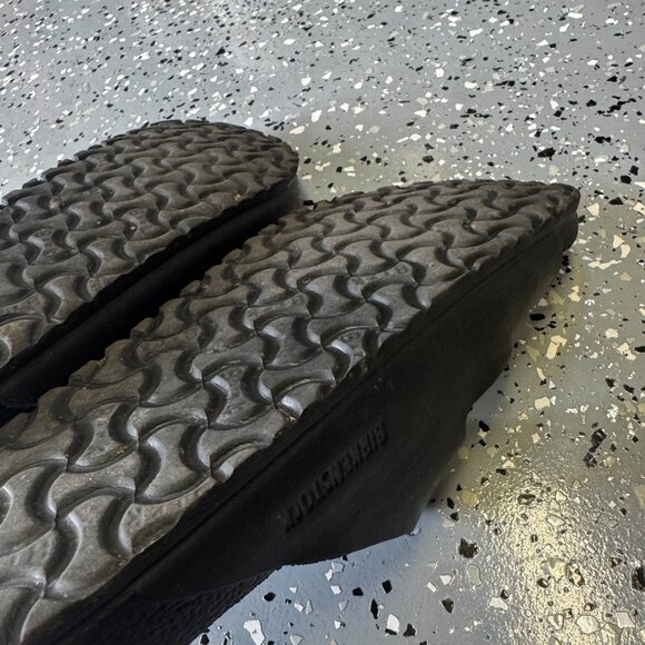 Birkenstock size 42 - all black main image 5